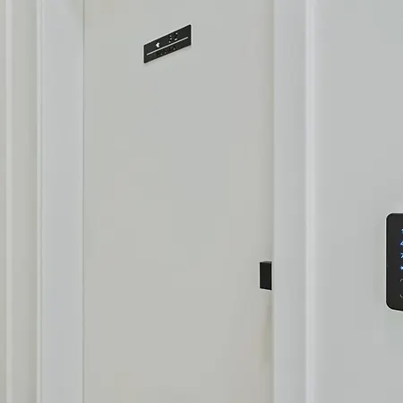Ankoni Stay- 3,3 - Shared Kitchen *